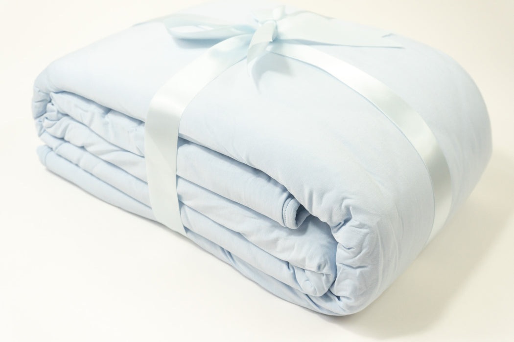 Jet | Bloom Quilted Blanket 70x50”