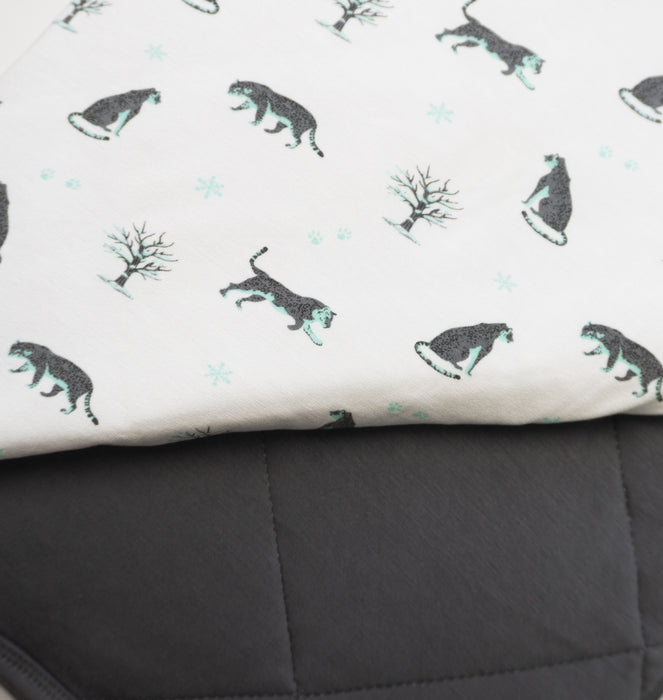 Snow Leopard | Bloom Quilted Blanket 70x50”