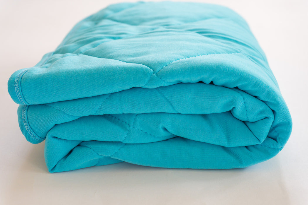 Atlantis | Blossom Quilted Adult Blanket 3.0