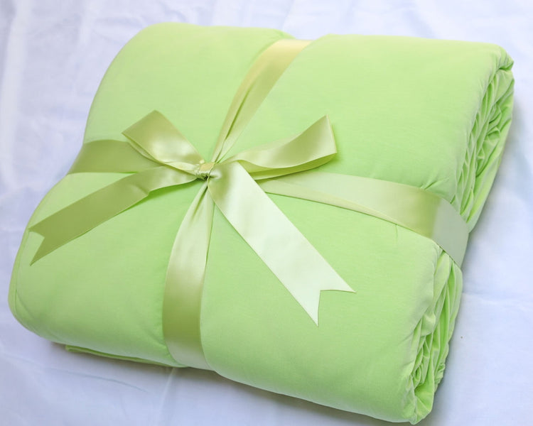 Key Lime | Blossom Quilted Adult Blanket 3.0
